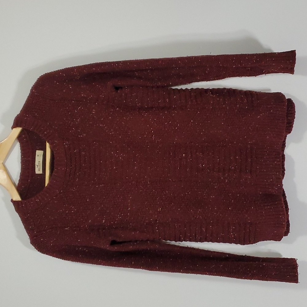 Hollister Burgundy Sweater Size Medium